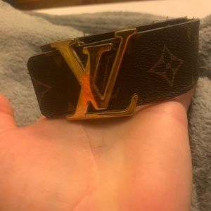 Louis Vuitton belt